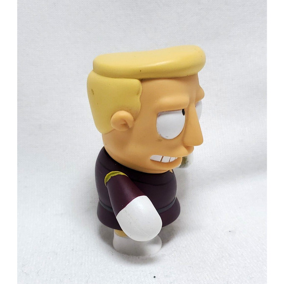 Kidrobot Futurama Zapp Brannigan Series 1 Collectible 3 Inch Vinyl Figure 2009 - Picture 3 of 8